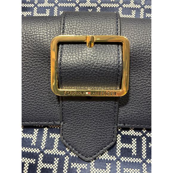 Navy blue and white Tommy Hilfiger satchel purse with built-in wallet - Picture 3 of 7